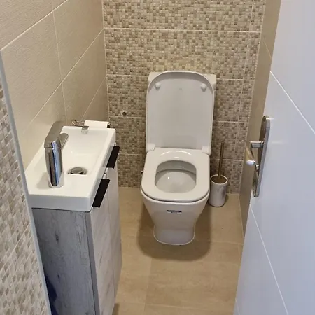 Martina 67 Sur Y Sol Los Cristianos