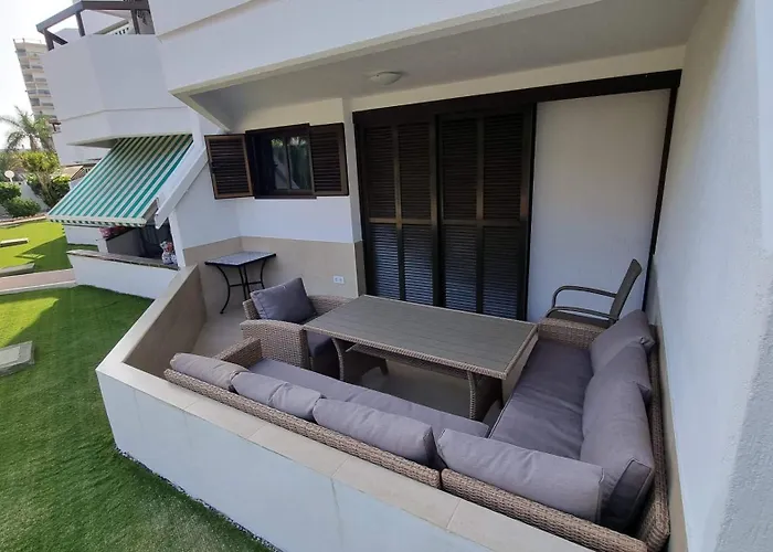 Martina 67 Sur Y Sol Los Cristianos *