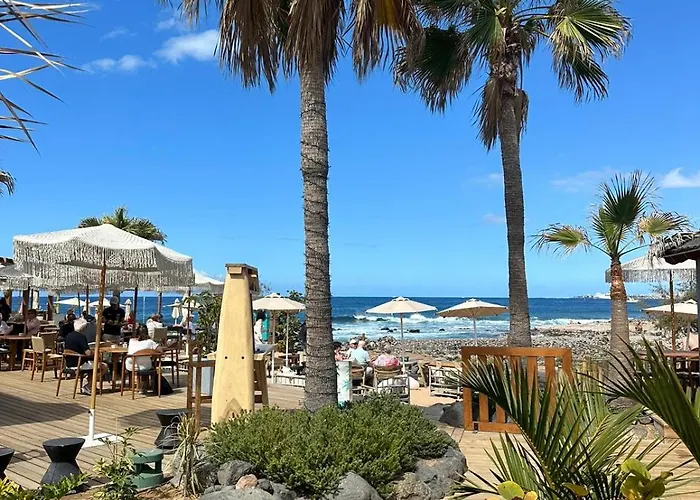 Martina 67 Sur Y Sol Los Cristianos