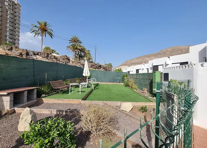 Martina 67 Sur Y Sol Los Cristianos * Los Cristianos (Tenerife)